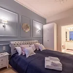 Sanhaus - Soleil Apartament *